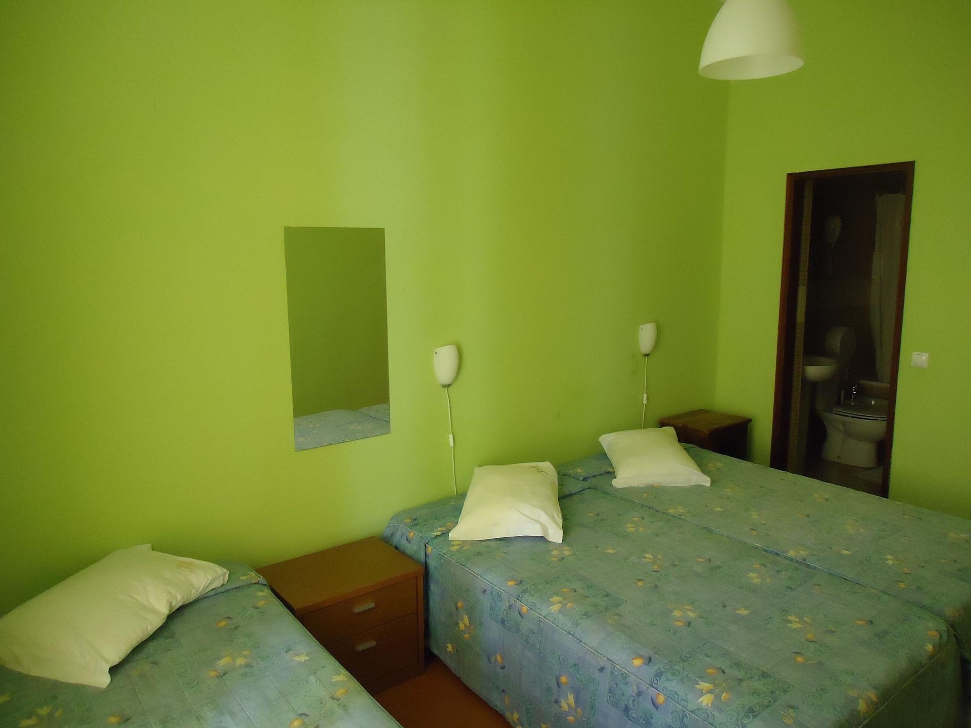 Pouso Dos Anjos Hotel Lisbon Exterior photo